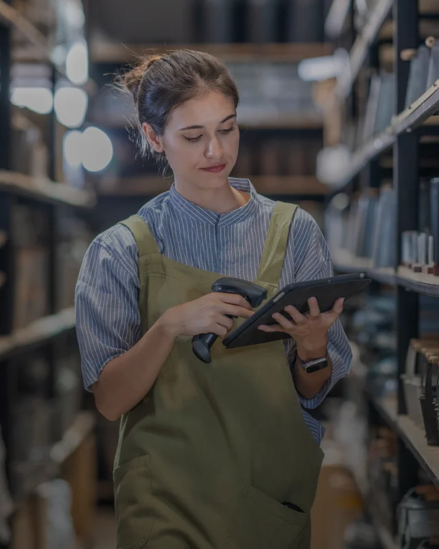 RETAIL industry image